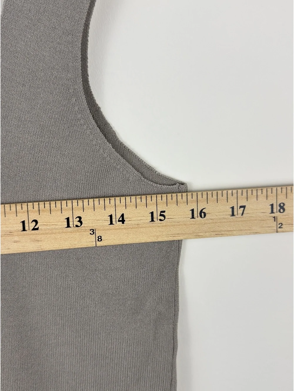 Reiss sleek square